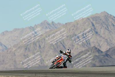 media/Dec-01-2025-Moto Forza (Mon) [[2daa91e15f]]/2-Intermediate Group/Session 4 Turn 9/